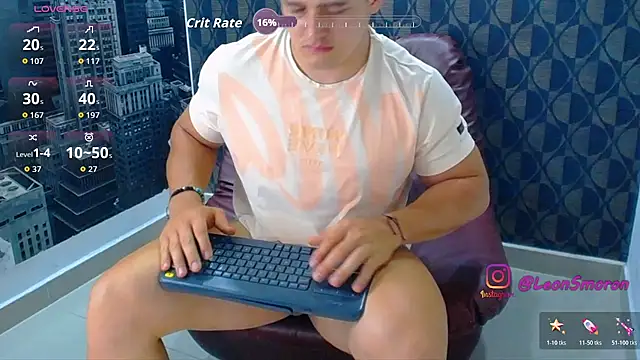 Leonsmoron live cam on StripChat