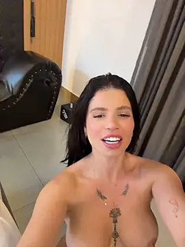 Rafaellaz live sex cam