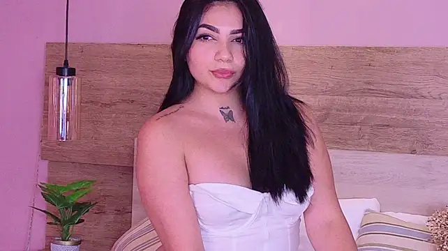 LaurenBecker_ live sex cam