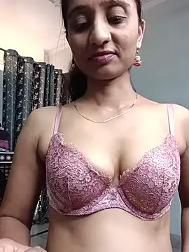 Sonam1186 live cam on StripChat