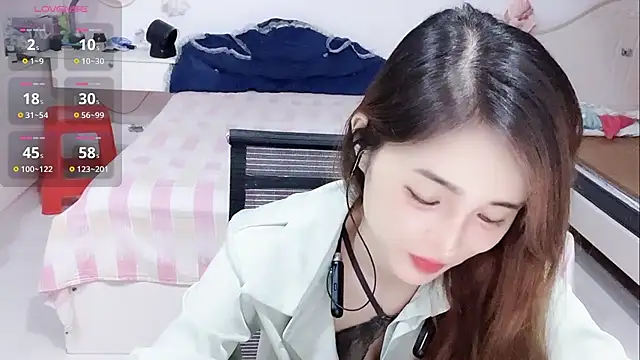 miaomiao-99 live cam on StripChat