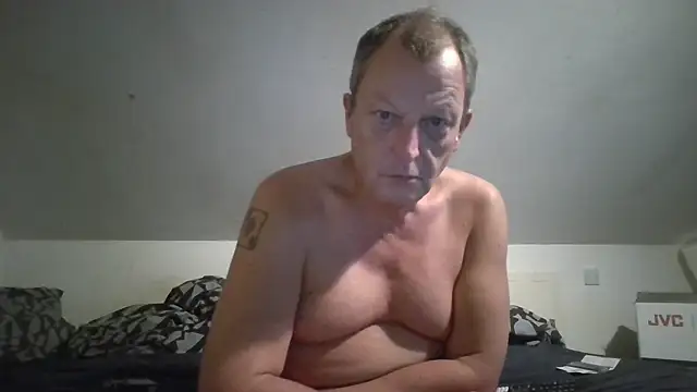 chubbybear2cum live sex cam