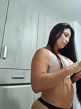 mia_mancinii live cam on StripChat