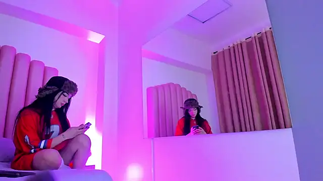 Lana_fox01 live sex cam