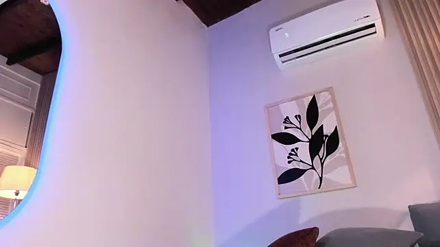 HannahSkies live cam on StripChat