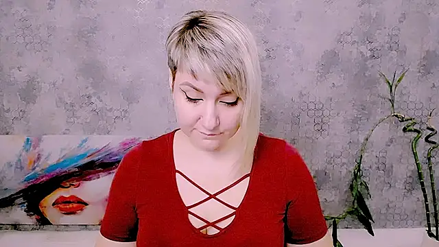 Djullia live cam on StripChat