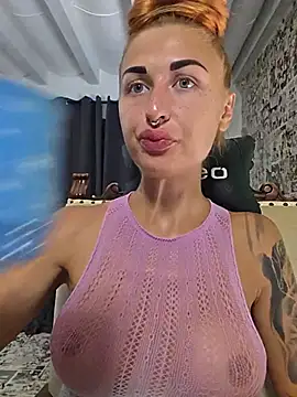 kylie_blck live cam on StripChat