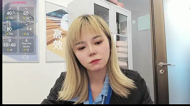 KKMM168 live sex cam