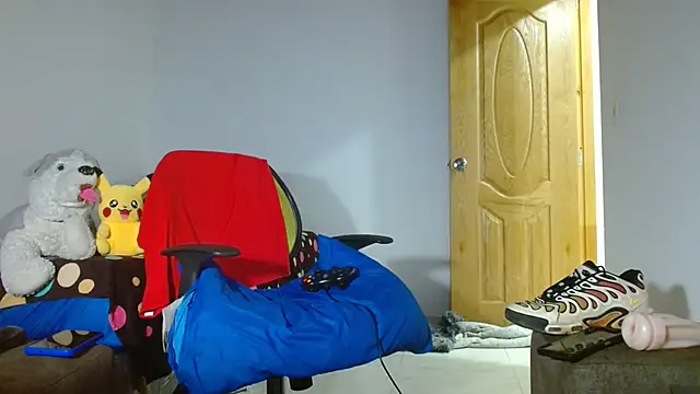 skinny23cm live sex cam