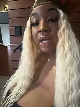 DestinyExoticLove live sex cam