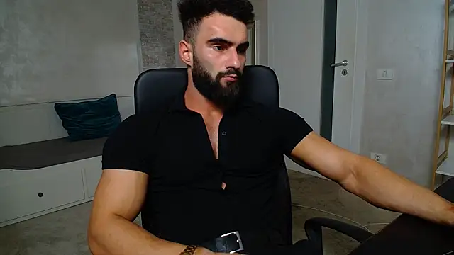 MicahLane live cam on StripChat