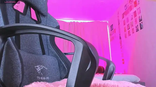 Eva_Harper live sex cam