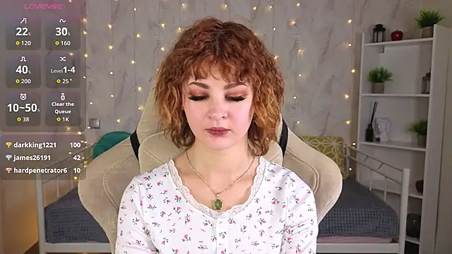 Kira__Fluffy live sex cam