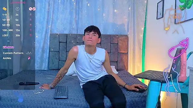 NicolasTorrez live sex cam