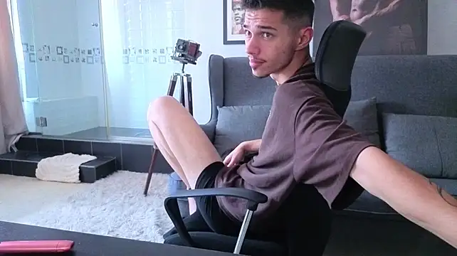 KaydenDrew live sex cam