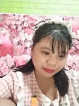 Xuka_lyss live cam on StripChat