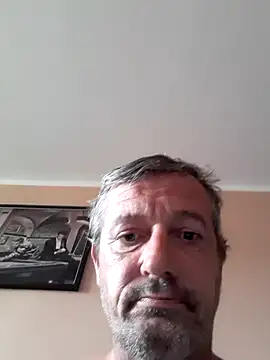 oralchtivy12 live cam on StripChat