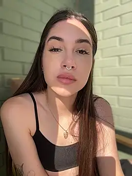 BOOMFOXY live sex cam