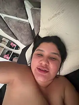 ValleryParker live cam on StripChat