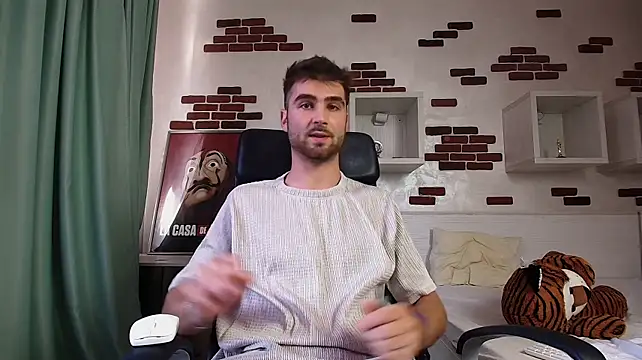 KyloEast live sex cam