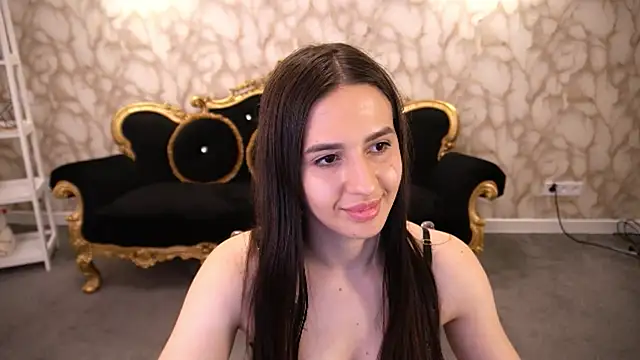 AlesiaDessmond live sex cam