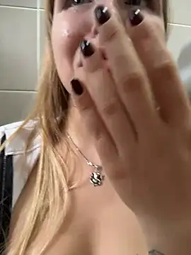 Liza_risky live sex cam