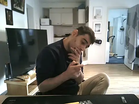 mihaimichael live cam on StripChat