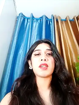 RoseAmarie live cam on StripChat