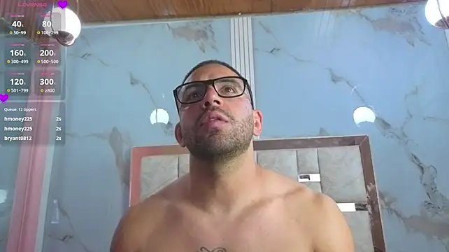 Lion_and_aria live cam on StripChat