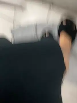 kahreal live sex cam