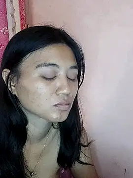 Rayya_4yy live sex cam
