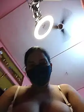 Rashilii_Bhabi live sex cam
