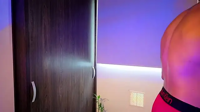 Wheeler_Green live sex cam
