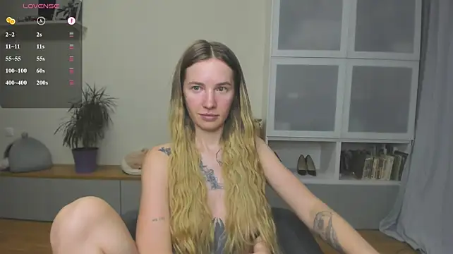 mel_collins live cam on StripChat