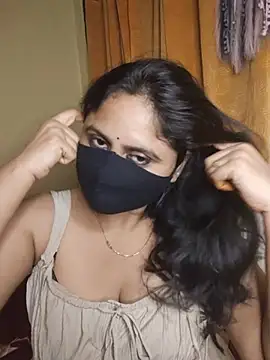 Sravvi499 live sex cam