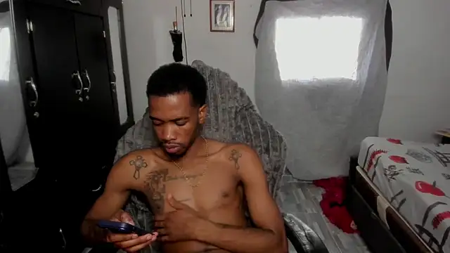 Kofi_exotic_2 live cam on StripChat