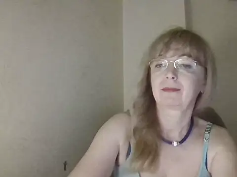 AetherPulsy live cam on StripChat