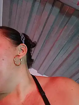 Fulopp15 live cam on StripChat
