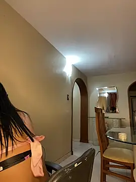 SaharQamar live cam on StripChat