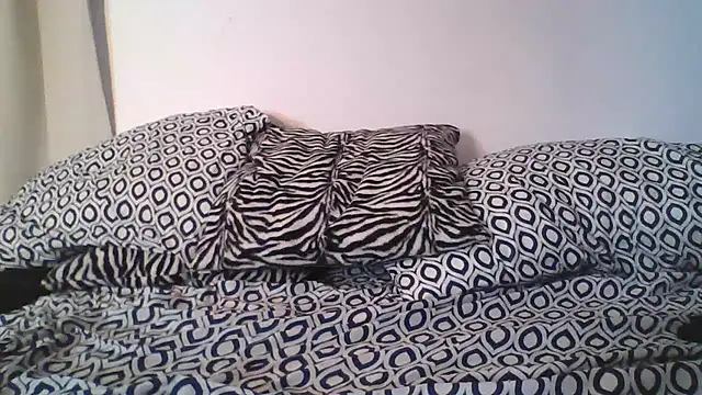 LeoKingstone live cam on StripChat