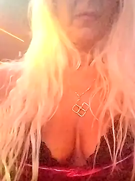 _sexyBLONDE46_ live sex cam