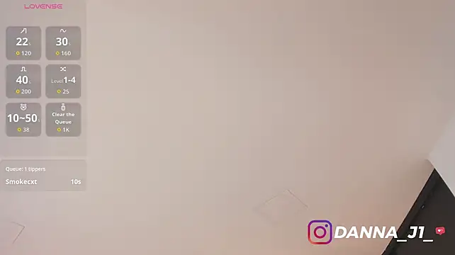 DannaJhonson1 live sex cam