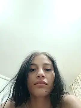 Virgin_Pussy_Love live cam on StripChat