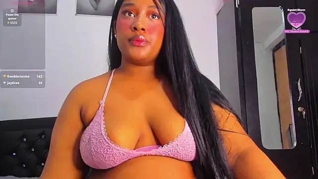 kriixtybrown live cam on StripChat