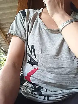 Lixie2k live cam on StripChat