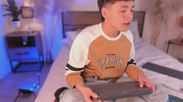 Andy_Belier23 live sex cam