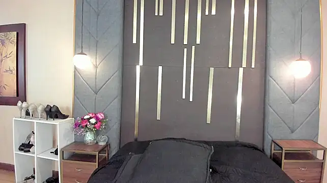 OliviGrace live cam on StripChat
