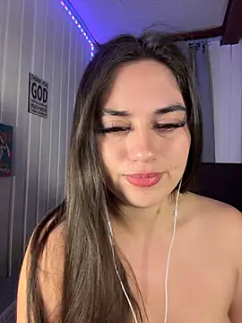 JosefaSweet live sex cam