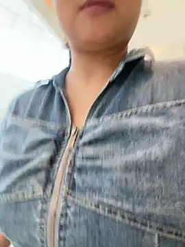 wagoudan live cam on StripChat