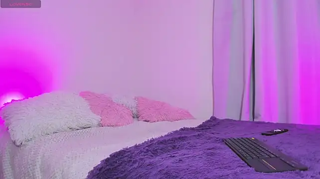 karly_rioss live sex cam